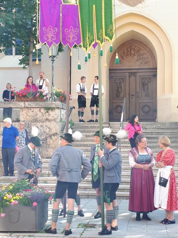 Gasthof Zum Rassen Garmisch-Partenkirchen Buitenkant foto