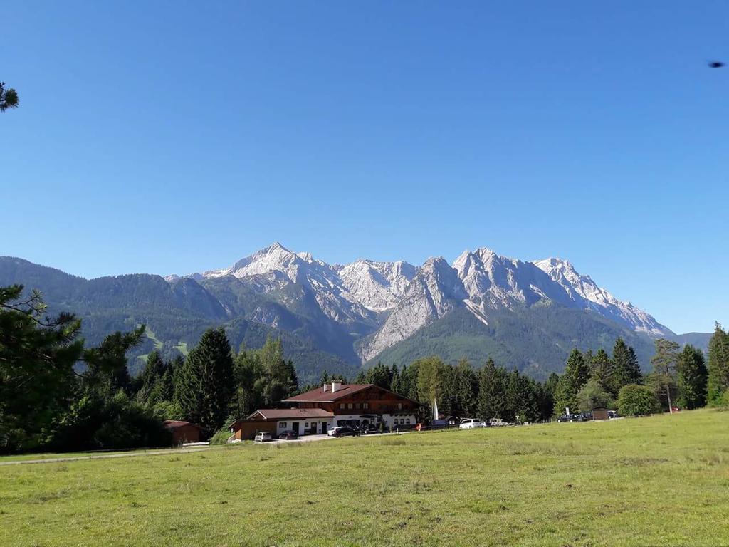 Gasthof Zum Rassen Garmisch-Partenkirchen Buitenkant foto
